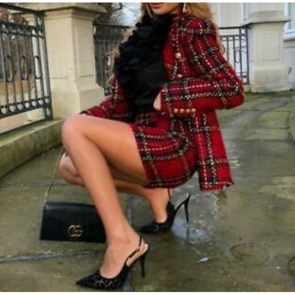 Zara Red Plaid Bouclé Tweed Mini Skirt Black Trim Gold Buttons XS - Picture 3 of 11